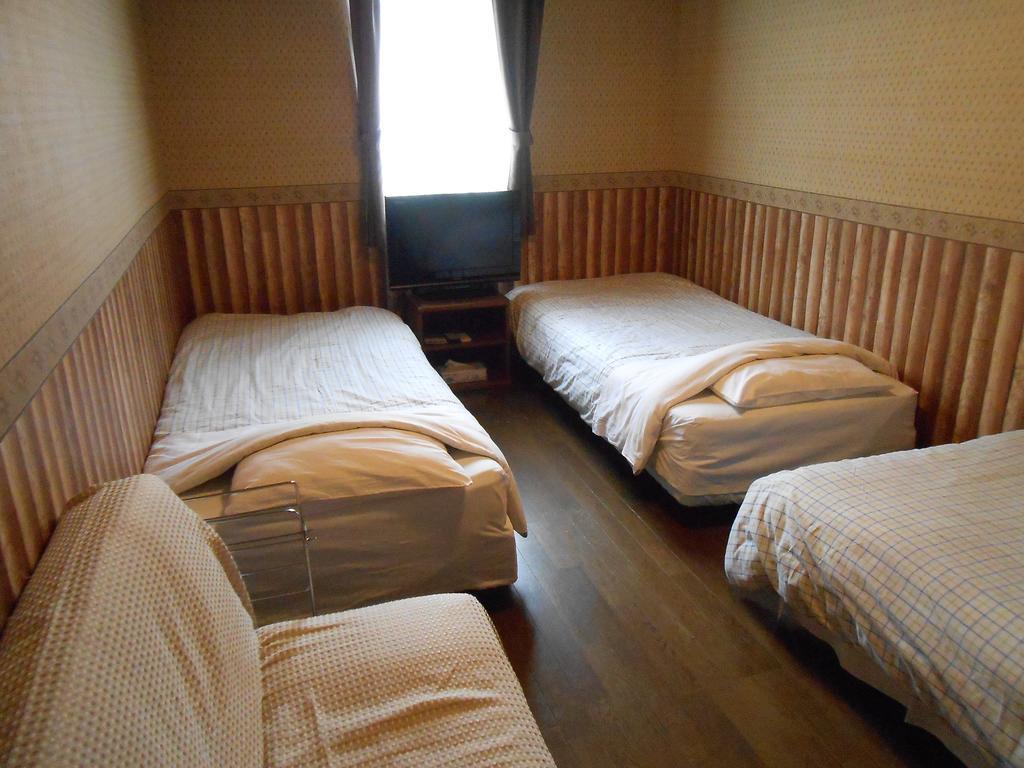 Hotel Biwa Monogatari Atami  Zewnętrze zdjęcie