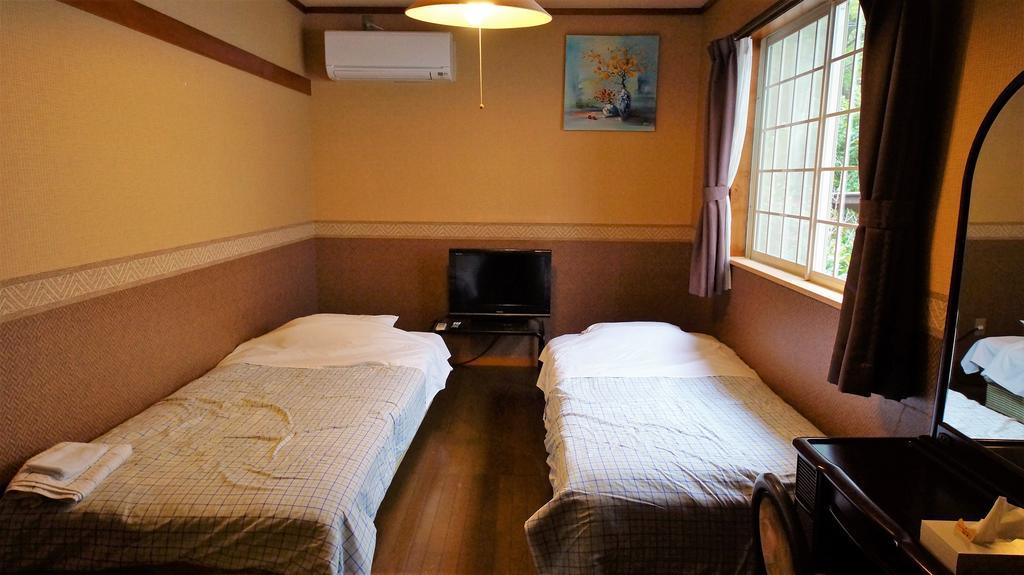 Hotel Biwa Monogatari Atami  Zewnętrze zdjęcie